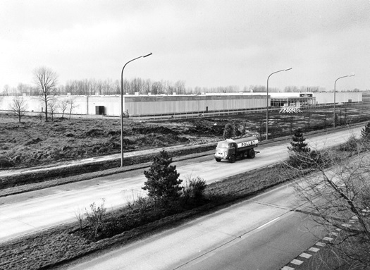 02-60-years-of-DAF-production-in-Belgium-Building-the-plant-about-1965