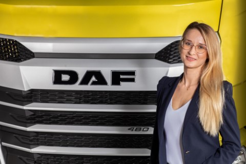 PACCAR-Financial-Joanna-Gnojewska